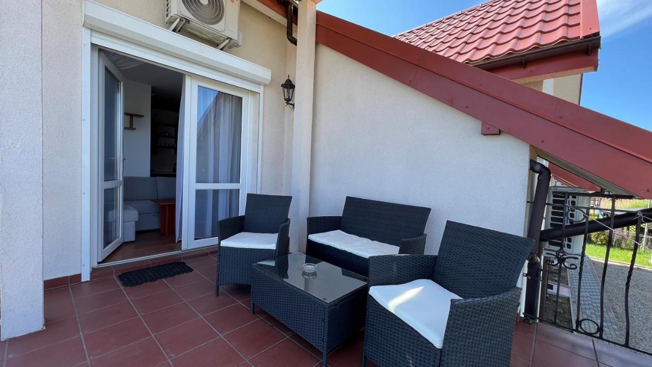 Villa Gravaldi Rowy  Bagian luar foto
